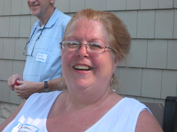 Debi-Ellen Beckett